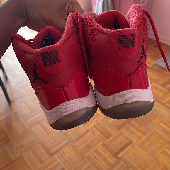 Jordans - Picture 2 of 4